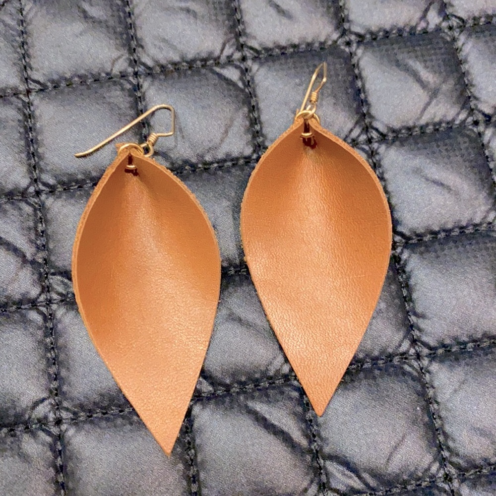 Leather earrings